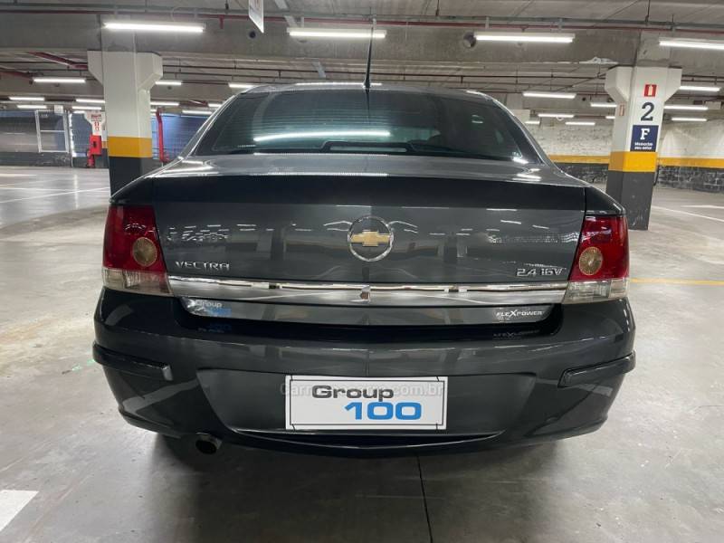 CHEVROLET - VECTRA - 2006/2006 - Cinza - R$ 35.900,00