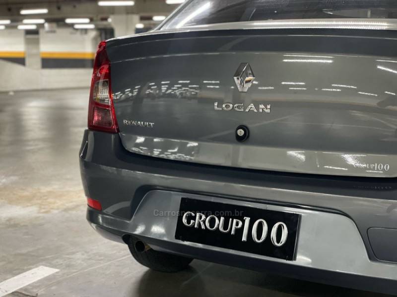 RENAULT - LOGAN - 2013/2013 - Cinza - R$ 23.900,00