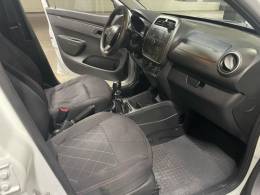 RENAULT - KWID - 2021/2021 - Branca - R$ 40.000,00